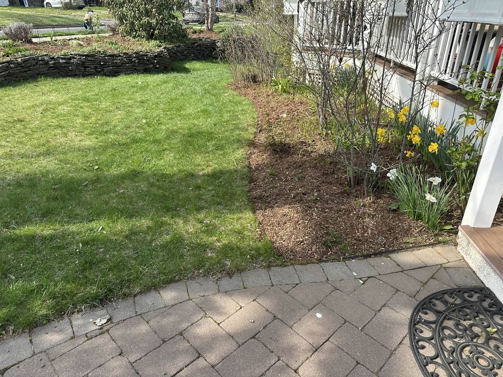 Landscape Maintenance by Apex Exterior Services